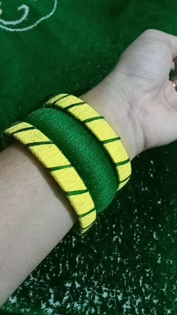 Beautiful Handmade Silk / Thread Kundan Bangles Set For Women & Girls (All Occasions)